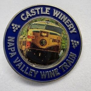 Napa‎ Valley Wine Train Ambassador Souvenir Lapel Pin California Gold Tone